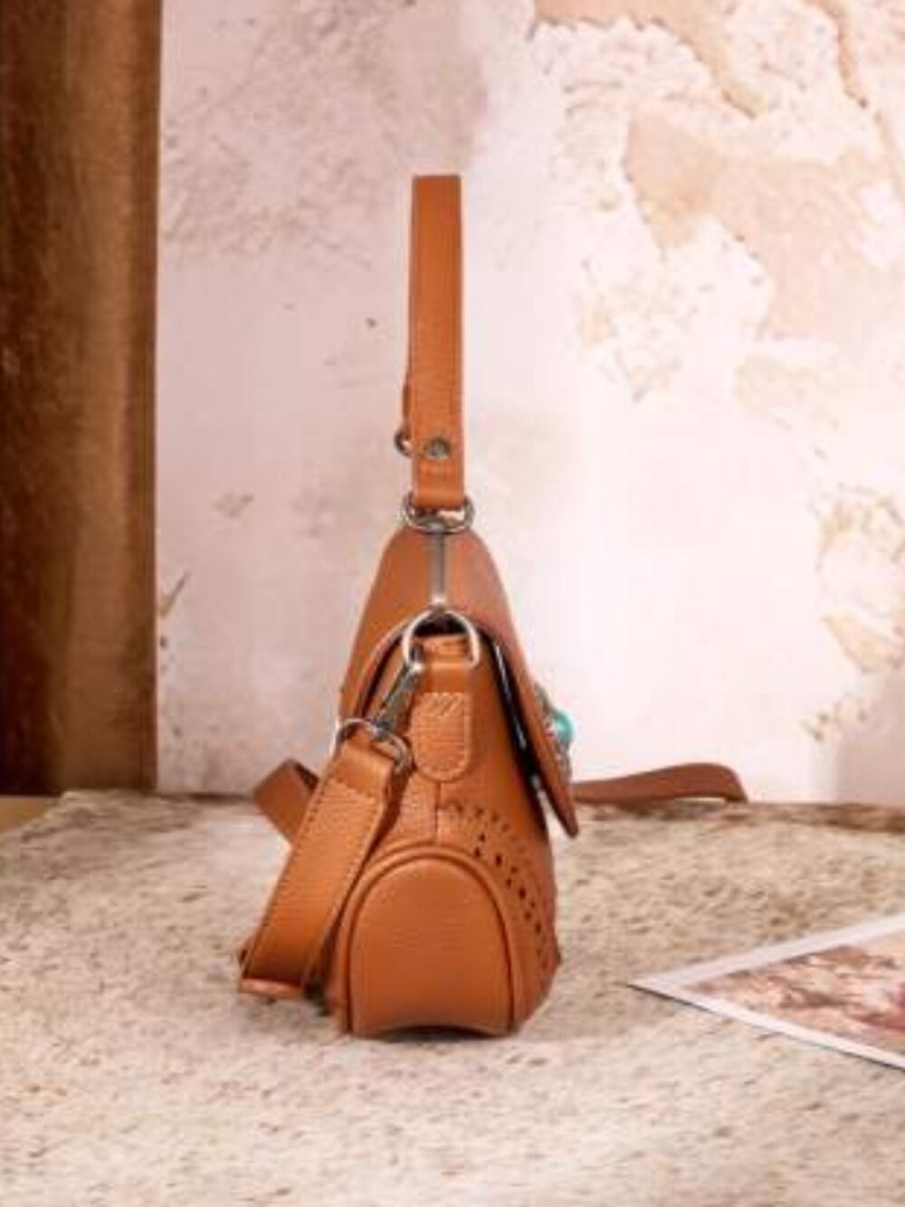 Montana West Western Saddle Crossbody Purse Turquoise Concho Brown NWT - Picture 2 of 5